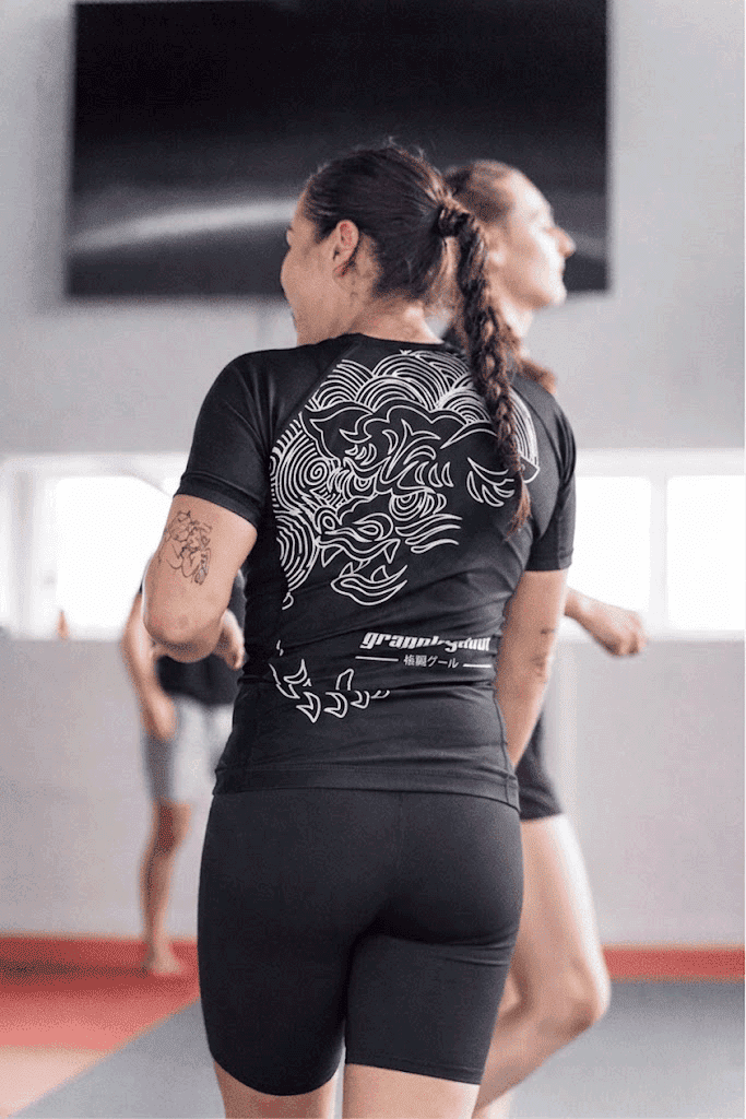 Womens Foo Dog Short Sleeve Rashguard